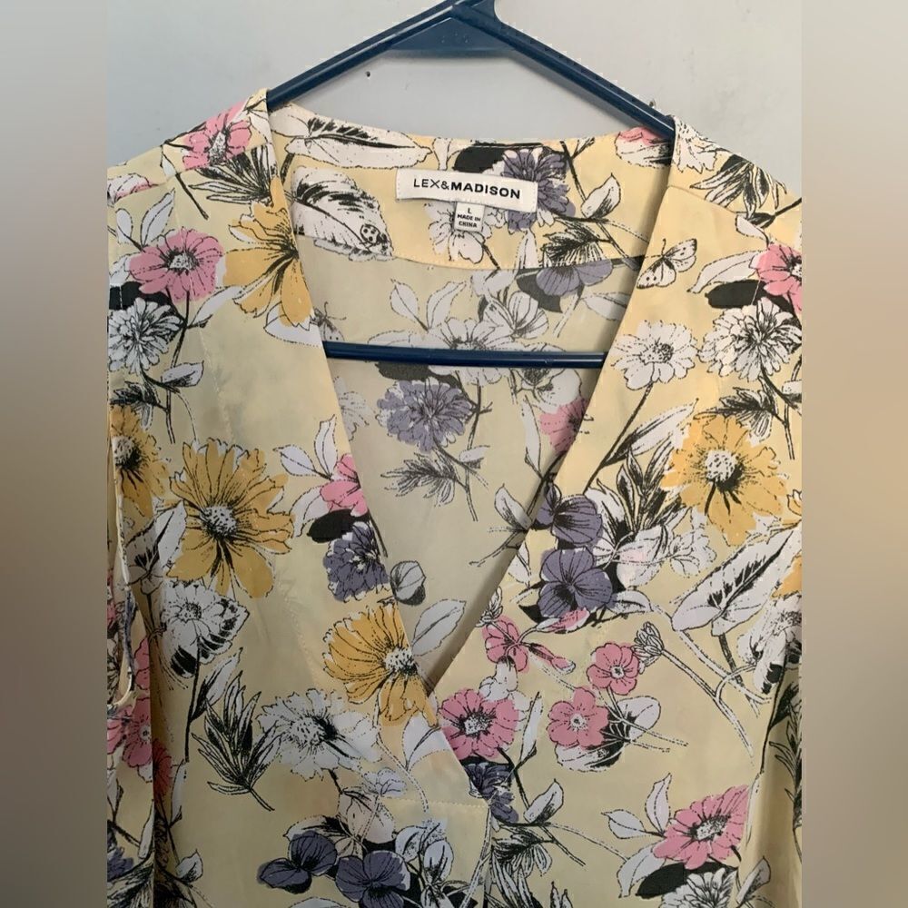 Lex & Madison sleeveless blouse - Picture 3 of 6